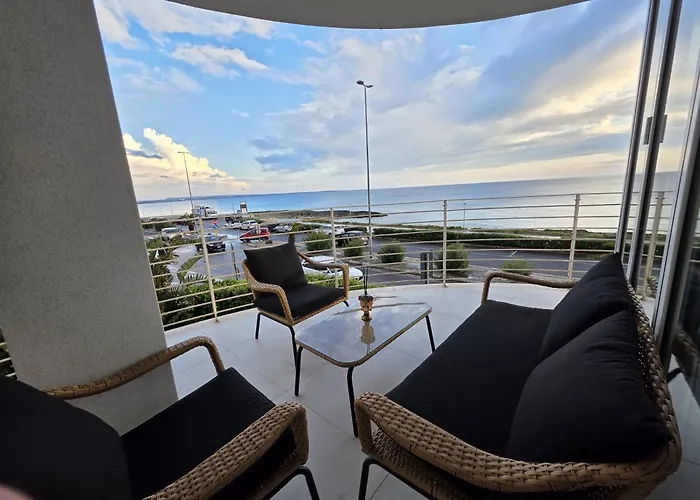 Apartment Angolo Blu Fronte Mare *