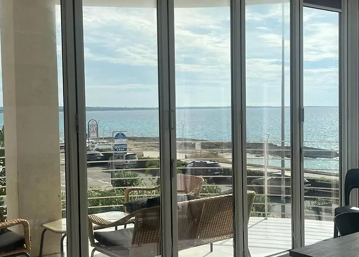 Angolo Blu Fronte Mare Apartment